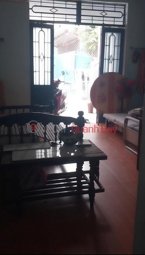 ► 2.2x billion house 63m2 Hoang Dieu alley Cho Moi area, C4, large parking lot, open alley, walking distance to market, school _0