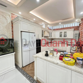 House for sale in Thai Ha, Dong Da: 56m², 5 floors, 9 billion, OTO _0