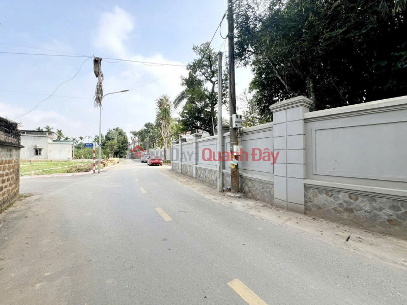 đ 3,5 tỷ BÁN GẤP - ĐẤT CỰC HIẾM - View trực diện hồ Hòa Lạc siêu VIP - Gần trường đại học, khu công nghệ cao