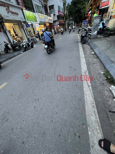 Hoa Lu Street, Hai Ba Trung, next to University of Science and Technology, sidewalk, business, 33 square meters, 6 floors, 16 billion _0