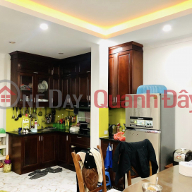 House for sale 45m2 Nghi Tam street, Tay Ho Sub-lot Garage avoid 7.5 Billion _0