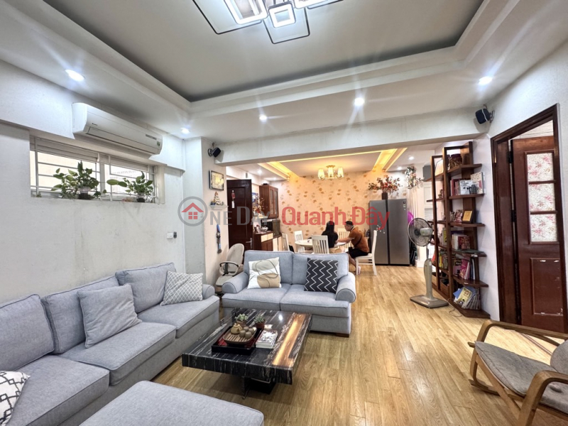 3 BEDROOM CORNER APARTMENT IN VIET HUNG URBAN AREA - 102M² - FULL HIGH-CLASS FURNITURE - MOVE IN NOW! Sales Listings