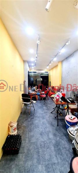 đ 19.3 Billion House for sale on Nui Truc Street, Ba Dinh District. Book 49m Actual 55m Slightly 19 Billion. Commitment to Real Photos Accurate Description. Owner