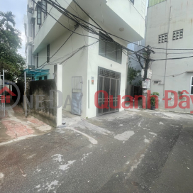 House for sale in lane 49 Thach Ban, 39m x 4 floors, near cars, 2 airy, only over 5 billion, negotiable. Contact 0936123469 _0