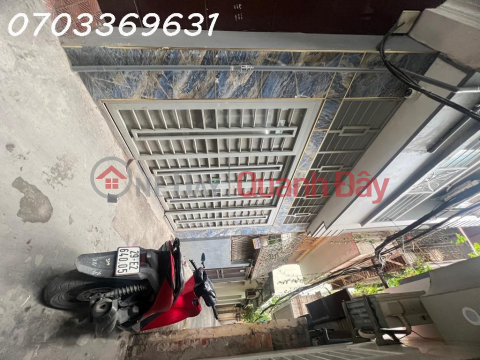 RARE MINI YEN HOA APARTMENT 60M2 x 5 FLOORS - CASH FLOW 600 MILLION\/YEAR - RED BOOK FOR BEAUTIFUL BLOOMING LOT. _0