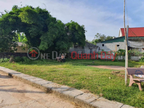 BEAUTIFUL LAND - GOOD PRICE - Urgent Sale Beautiful Land Lot Super Prime Location In Can Loc District, Ha Tinh Province. _0