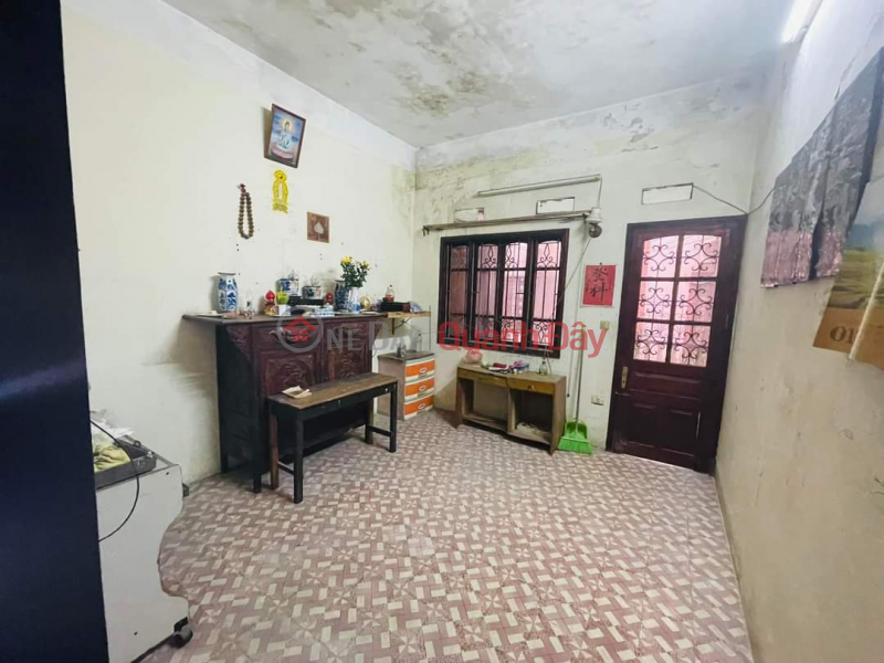 Property Search Vietnam | OneDay | Residential Sales Listings | House for sale in lane 180 A Nguyen Luong Bang , Lot house with open corner, large garage in front of house