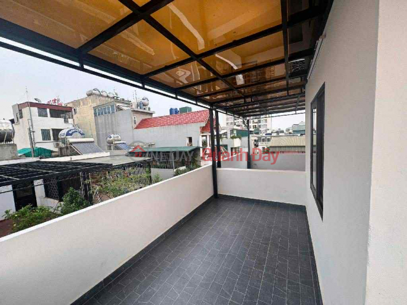đ 14,4 tỷ bán nhà Nguyễn Sơn- bệnh viện Tâm Anh, 6 tầng thang máy, gara, nở hậu, full nội thất