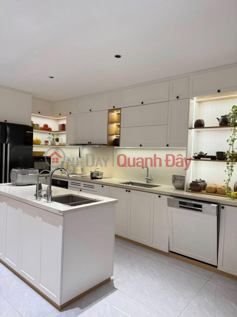 **Bán nhà HXH Âu Cơ, phường 9, quận Tân Bình (4x18) 5 tầng nhà đẹp _0