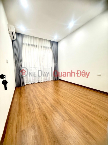 Làm ơn chọn, Nhà ở | Niêm yết bán đ 9,9 tỷ