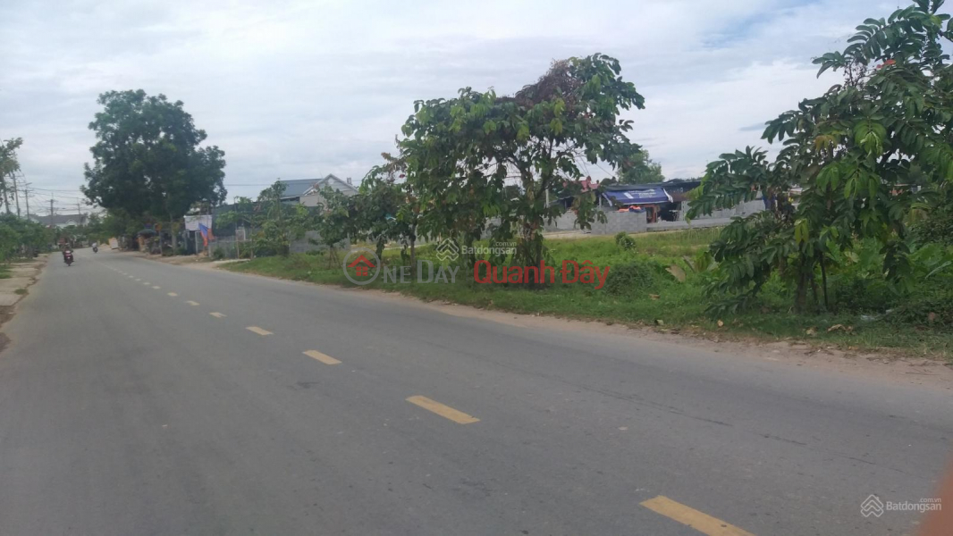 Land in front of Kenh Ly 12m, area 500m2, private book, price 1.4 billion Nhuan Duc, Cu Chi Sales Listings