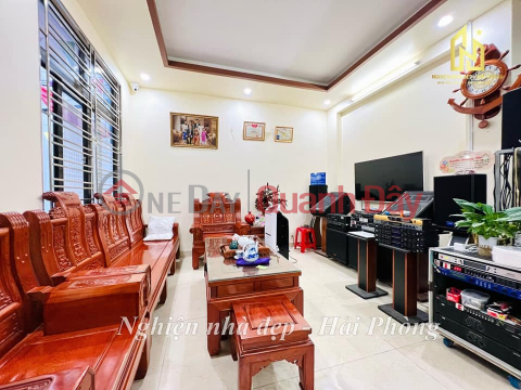 House for sale right behind Thu Trung street, 62m 4 floors PRICE 3.2 billion, very beautiful _0