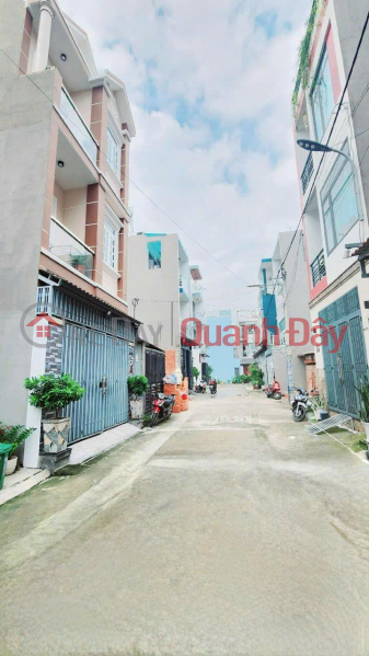 đ 4.68 Billion, Owner sells house in Thanh Loc, District 12, 4.3x14, only over 4 billion VND, TL - 7m wide