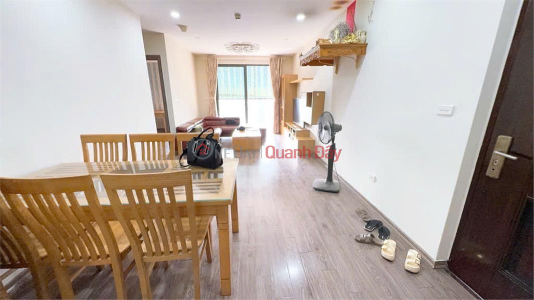 đ 5.25 Billion, OWNER Needs to Quickly Sell Apartment Located on Middle Floor - CORNER APARTMENT - 2 Open Sides at 75, Tam Trinh, Hoang Mai