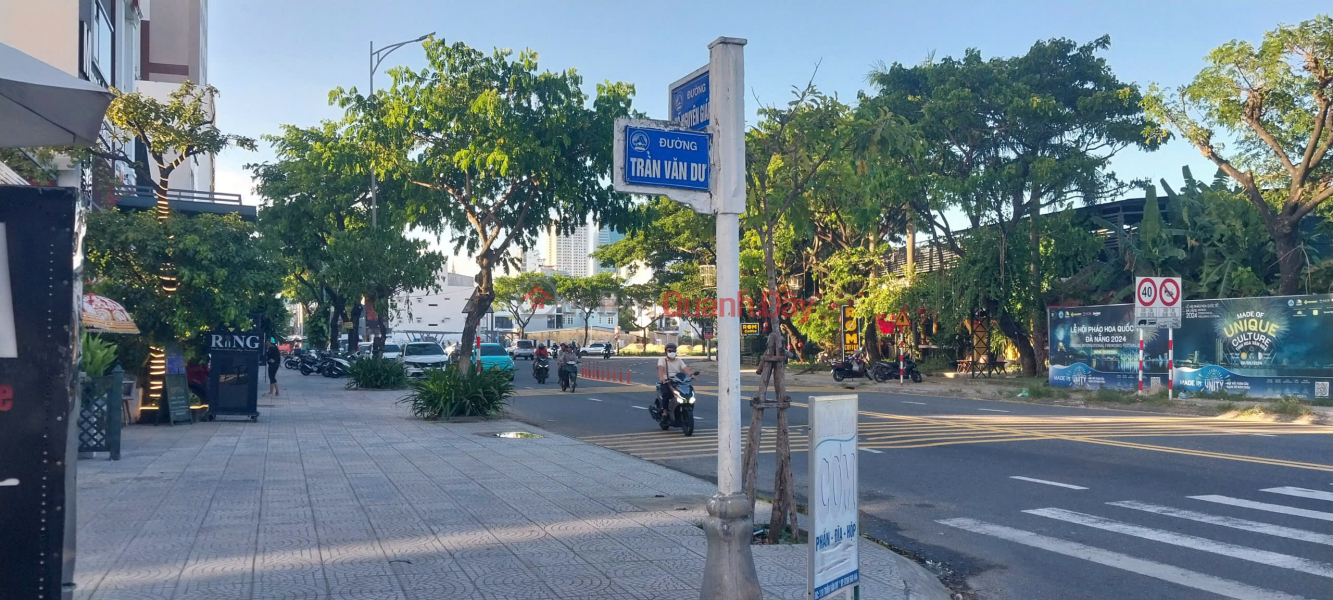 đ 6.5 Billion | ► House next to Tran Van Du Vo Nguyen Giap, 1 minute walk to the beach, 81m2, 5m wide, square, 6.x small billion