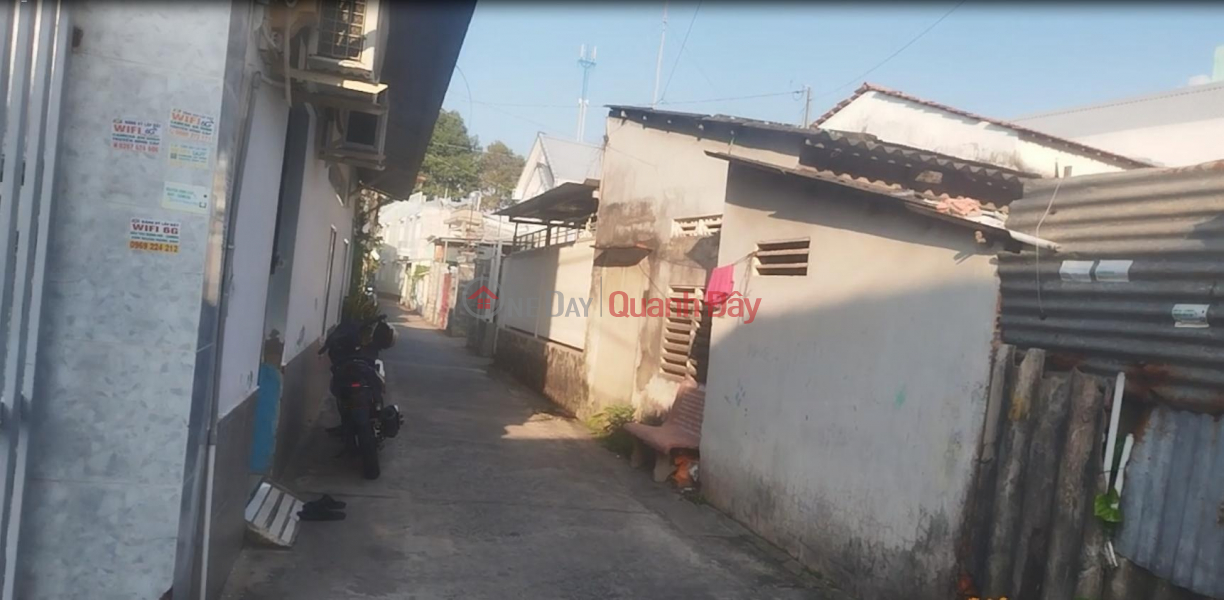 Làm ơn chọn, Nhà ở, Niêm yết bán | đ 2,7 tỷ
