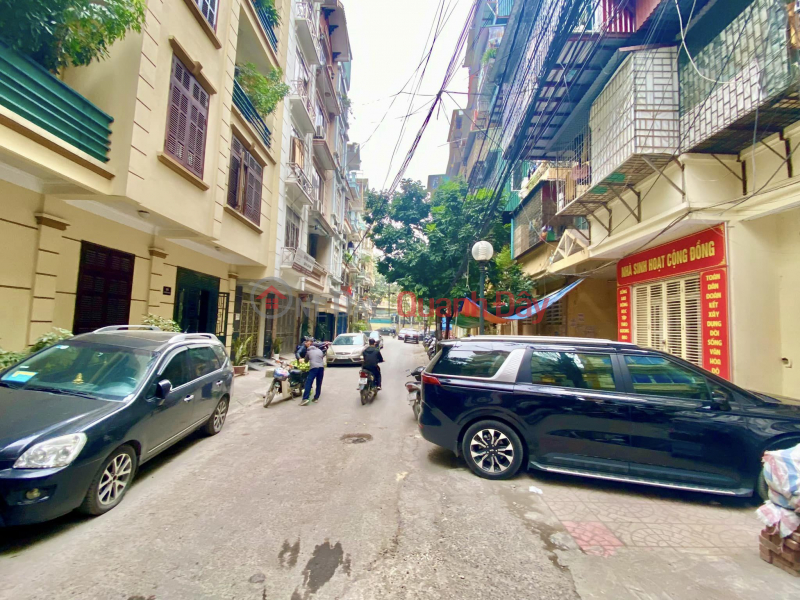 Property Search Vietnam | OneDay | Residential | Sales Listings | Nguyen Khanh Toan, Subdivision, parked cars, 5 floors, 45m2, price only 7 billion, 0866585090