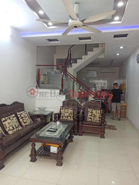 Lach Tray townhouse for sale, area 45m2 3.5 floors very nice PRICE 2.55 billion VND _0