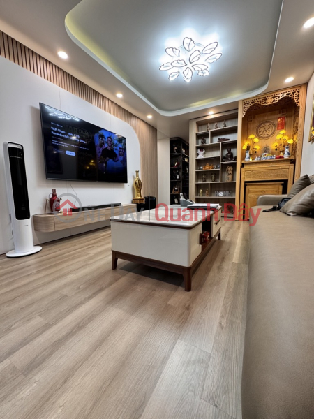 RARE! LOW-RISE HOUSE IN VIET HUNG URBAN AREA - CORNER LOT WITH TWO FRONTS - FULL HIGH-CLASS FURNITURE! Sales Listings