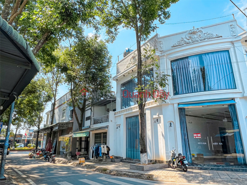 Property Search Vietnam | OneDay | Nhà ở, Niêm yết bán NHÀ ĐẸP GIÁ TỐT- BÁN GẤP NHÀ Tại Thị trấn Định Quán, Định Quán, Đồng Nai