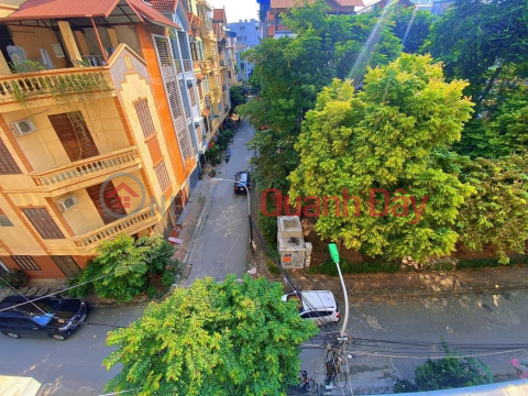 70m 5 Floor Front 7m Vo Chi Cong Street, Cau Giay. Division of Good Security Education Department. Cars Avoid Stopping Days _0
