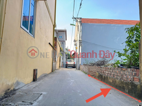 Bán đất thôn Chi Đông 2, xã Quang Minh. Đất vuông vắn, oto đỗ. Thoáng 2 mặt trước – sau _0