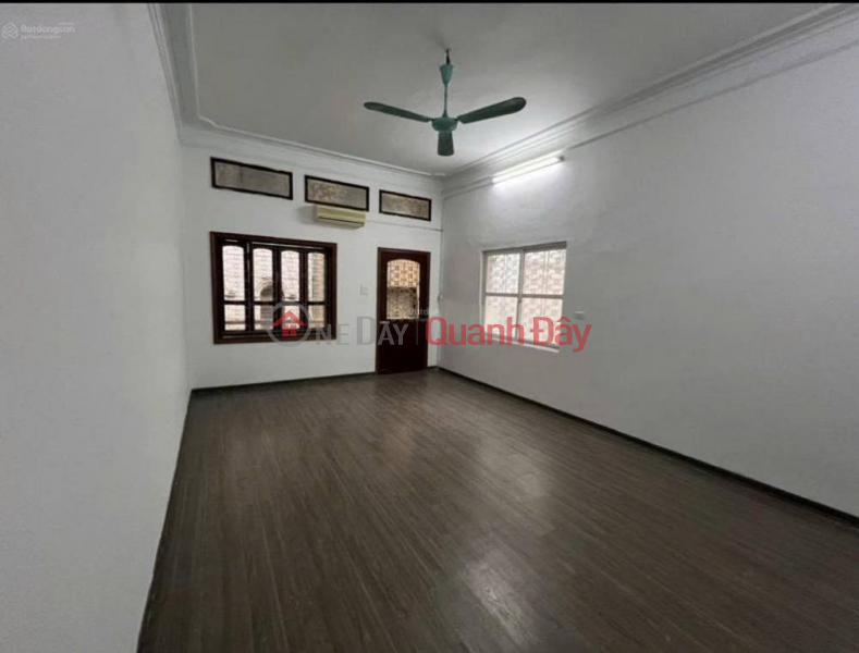 Cho thuê nhà Nguyễn Trãi, 43m2 x 3.5 tầng, 2 ngủ, 8 Triệu KD, kho, ở gđ, nhóm đi làm Niêm yết cho thuê