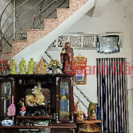 Rare and rare for 3 billion to have right at Pham Van Chieu's house Go Vap 41m2, 2 floors, three-story alley near the front of Pham Van Chieu _0