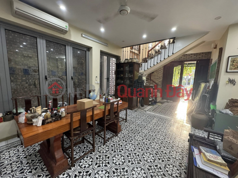 Bán nhà Bạch Mai, 140m2, 4 tầng, mặt tiền khủng 8m, 46.1 tỷ, ô tô tránh, phù hợp xây tòa VP _0