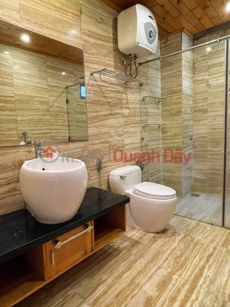  | Please Select Residential, Sales Listings đ 32 Billion