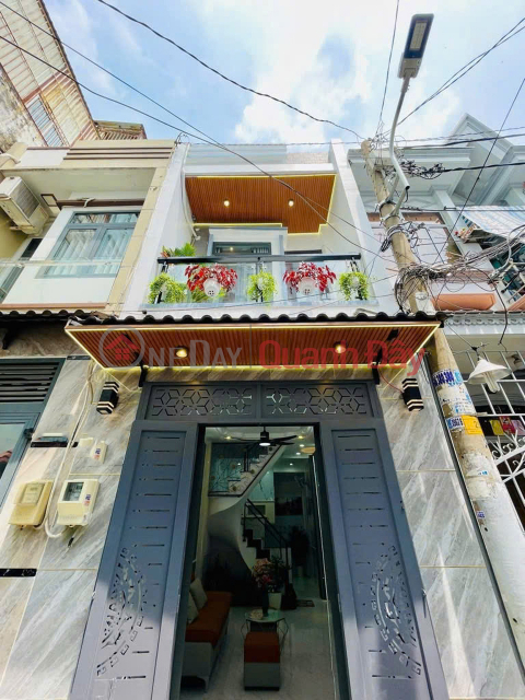 L1667 ️ After Tan Son Nhat airport, SHR, Square, 2 floors, 3.1x10m, 4.x billion x small _0