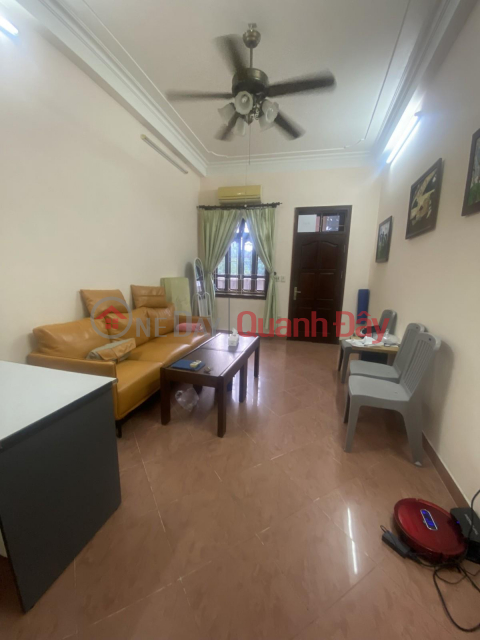 The Owner is Looking for a Tenant to Rent the Original Vuong Thua Vu Townhouse, Thanh Xuan _0