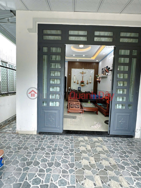 Bán nhà mới, sổ riêng, gần chợ Thanh Hoá Trảng Dài, đường oto chỉ 1 tỷ 990 _0