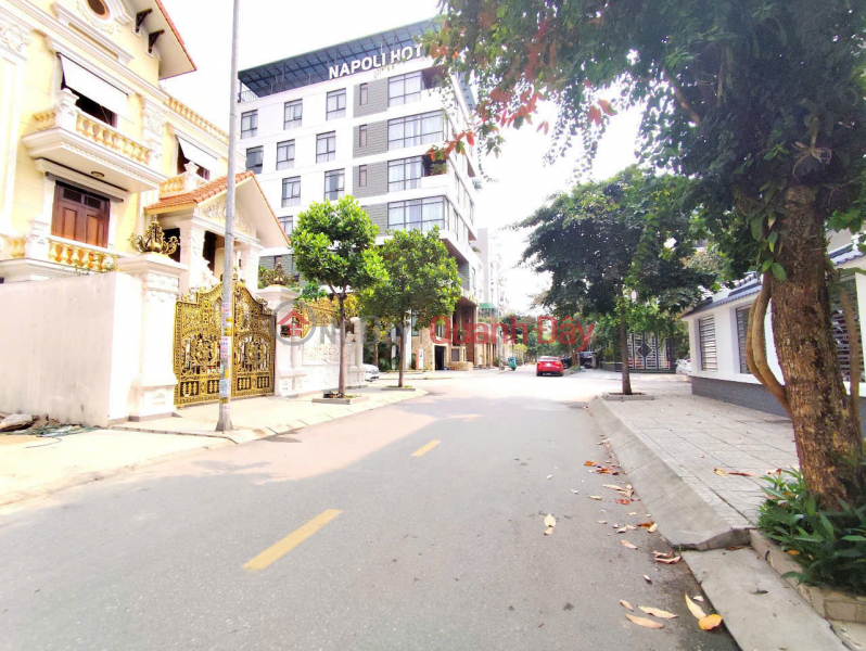 Selling unfinished house - on Hoang Ngoc Phach street - Quan Nam - 100m², 4 floors, Vietnam, Sales đ 11 Billion
