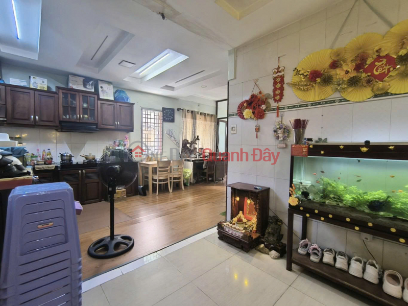 Chung cư CMT8, đường Trường Chinh, p.12, Tân Bình- 64m2 chỉ 2 ty7 | Việt Nam | Bán đ 2,7 tỷ