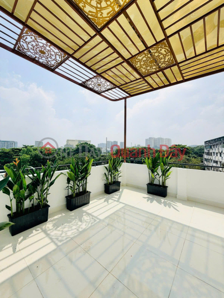 đ 15.2 Billion Luxury serviced apartment in Binh Thanh - 16 self-contained rooms - Generating nearly 1 billion VND per year - Only 15.2 billion VND