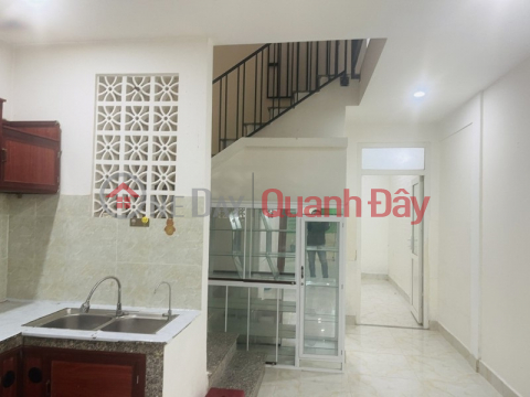 ► Next to Nguyen Phuoc Nguyen street frontage, 74m2, 2 floors, 3 bedrooms, large yard, 3.x average billion _0