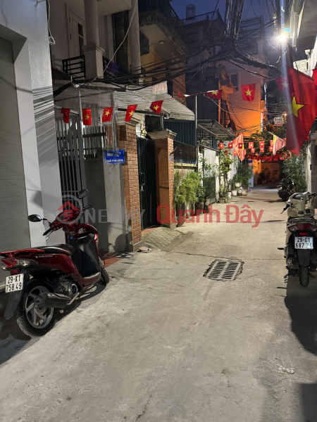 đ 6.1 Billion HOUSE FOR SALE IN THE CENTER OF PHU VIEN, BO DE, 30m2 x 5 FLOORS, 6.1 BILLION VND. Long Bien - Hanoi.