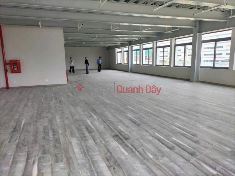 CƠ HỘI HIẾM – NHÀ XƯỞNG HIỆN ĐẠI TẠI KCN YÊN PHONG, BẮC NINH
Diện tích tổng: 16.000 m² Việt Nam Cho thuê đ 2 tỷ/ tháng