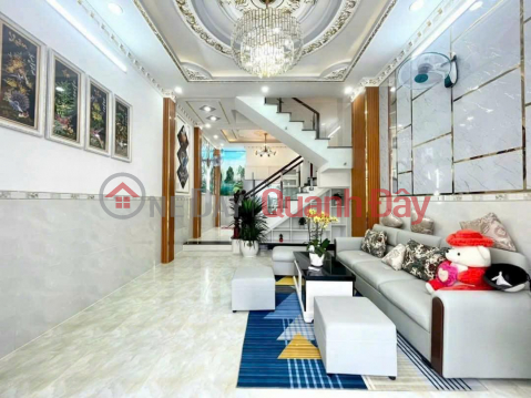 HOUSE IN A CAR-ACCESSIBLE ALLEY, NEAR PHU MY HUNG, OVER 5 BILLION VND, SOLID 3-STORY BUILDING _0