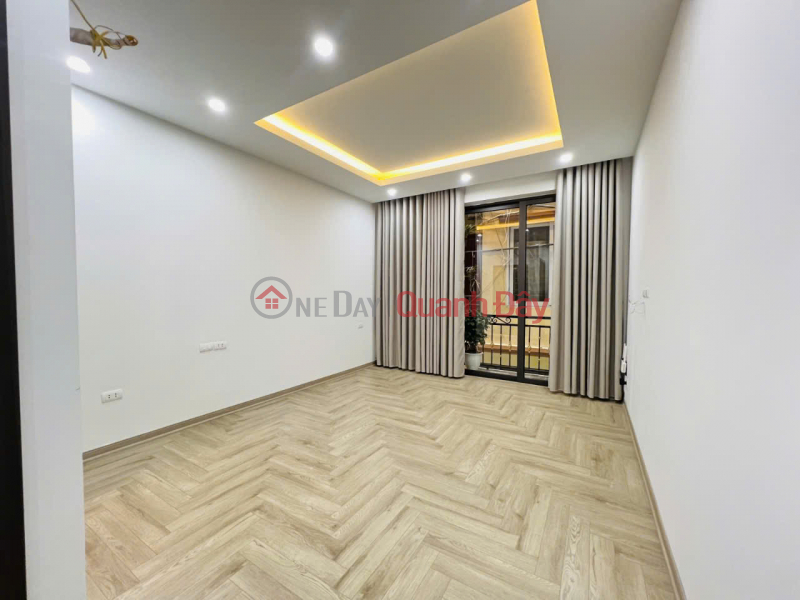 HOUSE FOR SALE IN TAM TRINH - HOANG MAI, AREA 57 SQUARE METERS, 5 FLOORS, ELEVATOR, FRONTAGE 4 METERS, PRICE 13.9 BILLION. | Vietnam Sales đ 13.9 Billion