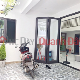 Mezzanine house - Price 2 billion xx - Car rental - Area > 90m2 - New house with 3 bedrooms - Le Do street, Thanh Khe, Da _0
