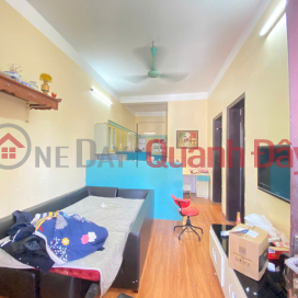 Cho thuê căn hộ tập thể Tầng 4, 609 Trương Định,60m 2 ngủ 1 khách 1 bếp 1 wc, 8 triệu/th _0