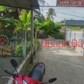 Bán nhà mặt tiền hẻm 4m DT 116m2 có 2 PN 1pk 1pvs và 1 phòng để xe _0