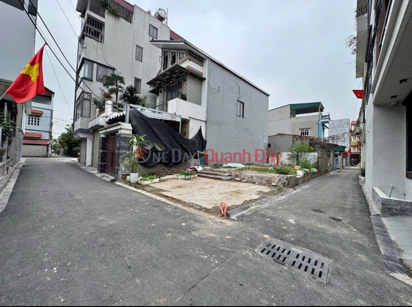 LAND FOR SALE, 40M² IN PHUC LOI, CAR ACCESSIBLE ALLEY, CORNER PLOT WITH 2 OPEN SIDES. RARE OPPORTUNITY. Sales Listings