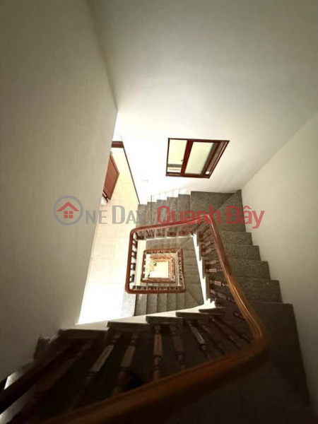 đ 8.2 Billion, September 9, 2025 Homeowner needs to sell, reduced price by 600 million, Great location, near business street, car access to house