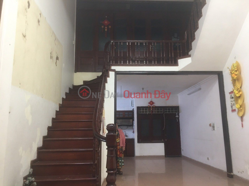 NEED TO FIND TENANT TO RENT THE ENTIRE TOWNHOUSE PHAN DINH PHUNG, BA DINH, BA DINH DISTRICT. 70m, 4 floors, 4 bedrooms, Vietnam, Rental | đ 18 Million/ month