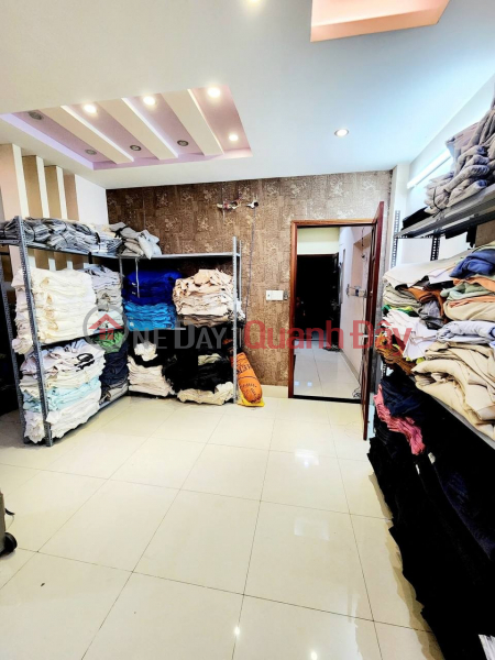 | Làm ơn chọn | Nhà ở | Niêm yết bán, đ 12,5 tỷ