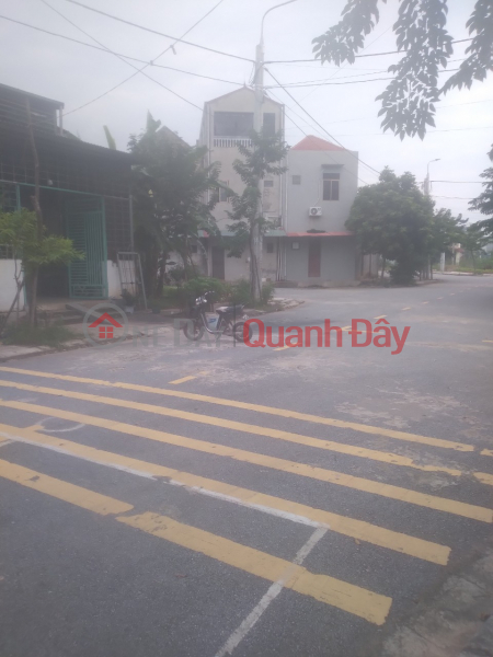 Property Search Vietnam | OneDay | Residential | Sales Listings The owner needs to quickly sell the plot of land to give away a level 4 house. Located in Hoi Hop ward, Vinh Yen city, Vinh Phuc province