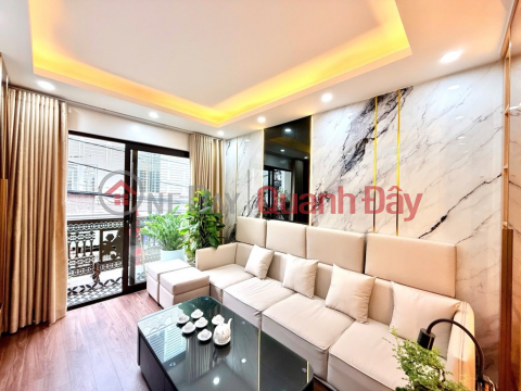 Nguyen Chinh, truck parking, 3 open spaces, house of a successful person _0